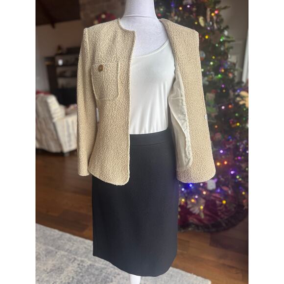 Lafayette 148 New York Ivory Tank Shell Double Layered Medium EUC - Picture 3 of 9